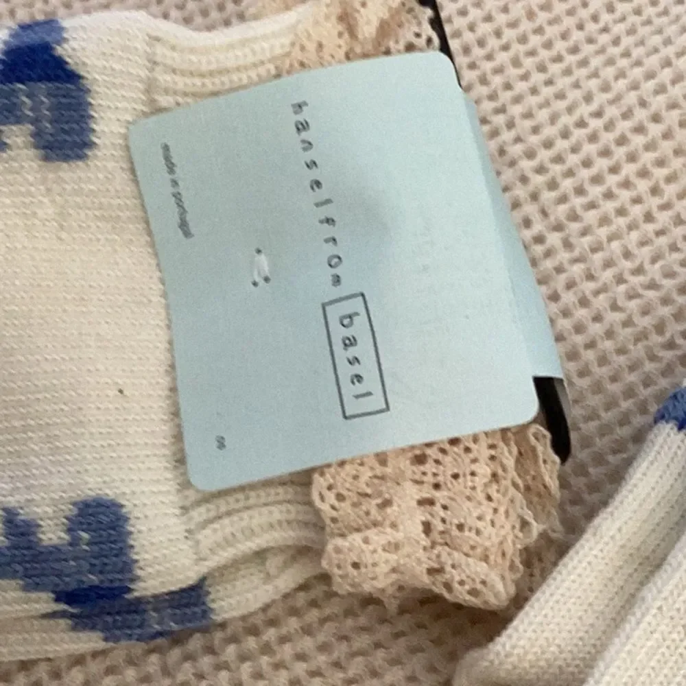 Hansel from Basel BUNDLE TWO PAIRS of All Over Bows Crew, Ivory/blue, NWT